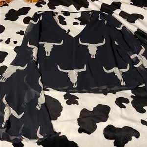 Women’s Bell Sleeve Shirt